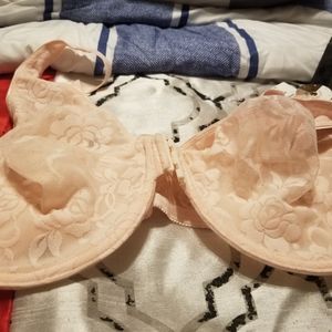 2 bras